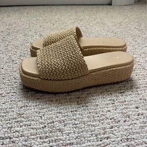 Marc Fisher rattan platform sandal